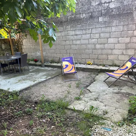 아파트 La Roulotte Saintaise 생트